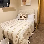 Contractor 4bd Long W Wi-fi, Washer, Smart Tvs & Parking * Carlisle (Cumbria)