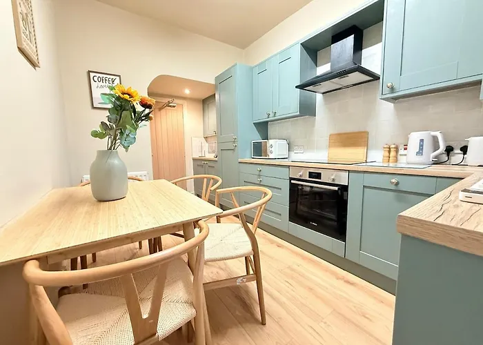 Contractor 4bd Long W Wi-fi, Washer, Smart Tvs & Parking