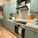 Contractor 4bd Long W Wi-fi, Washer, Smart Tvs & Parking * Carlisle (Cumbria)